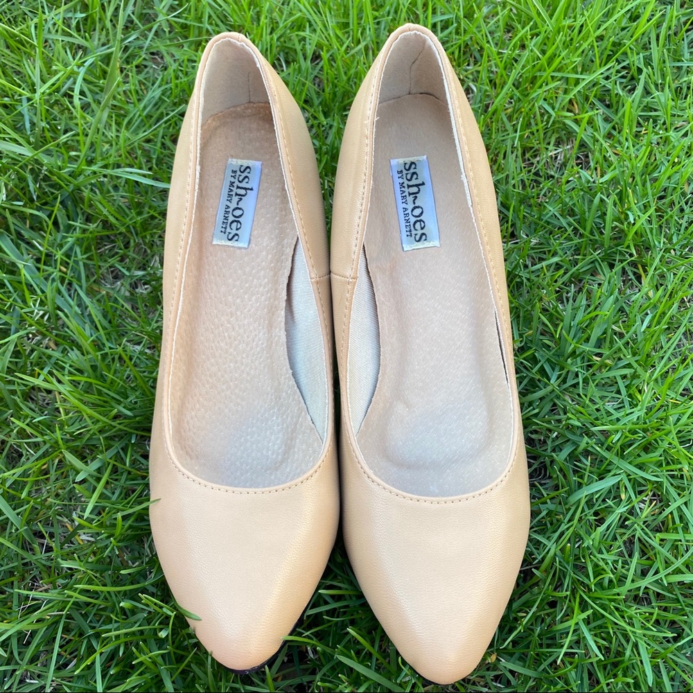 Ssh-shoes in camel nude pumps BNIB 8